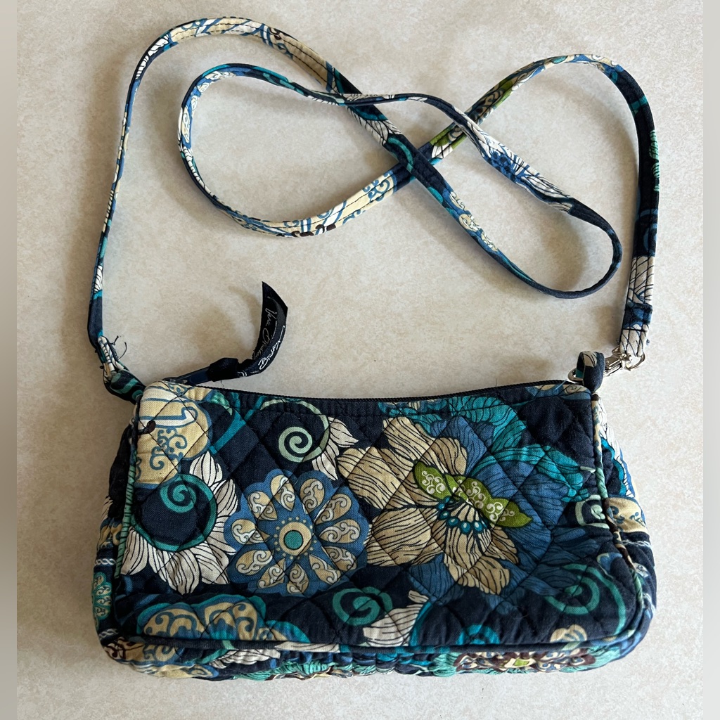 Vera Bradley Mini Crossbody Purse!